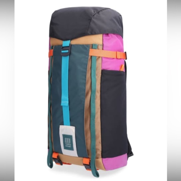 Topo backpack - Picture 1 of 3